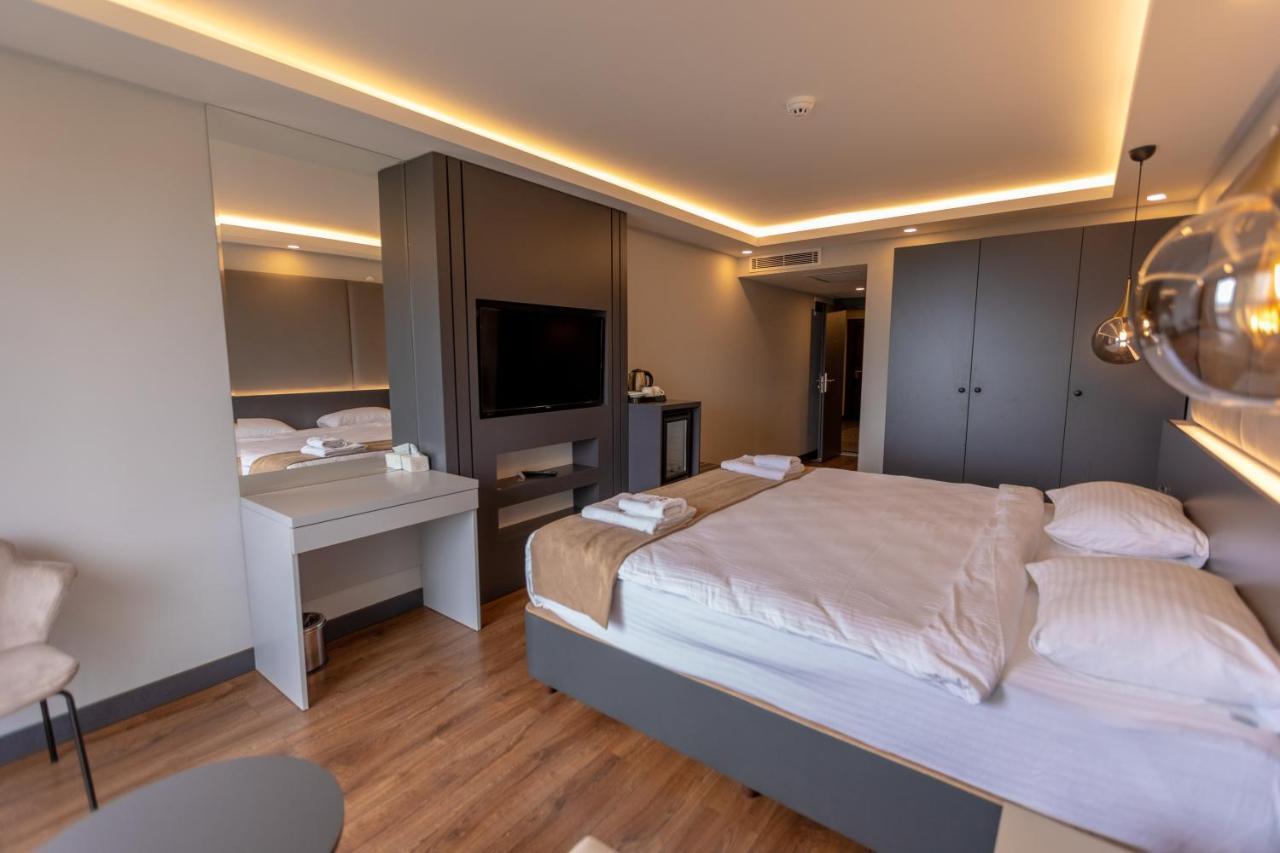 טראבזון Santana Otel מראה חיצוני תמונה