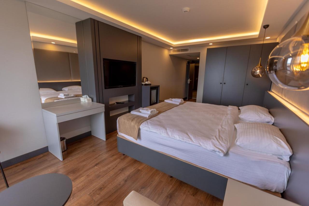 טראבזון Santana Otel מראה חיצוני תמונה